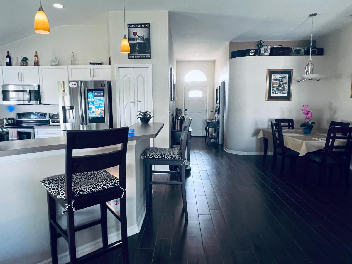 Ruskin Fl Private 2 Bdrm 1 Bath Suite Common Areas Shared With Host And Cat Exterior foto